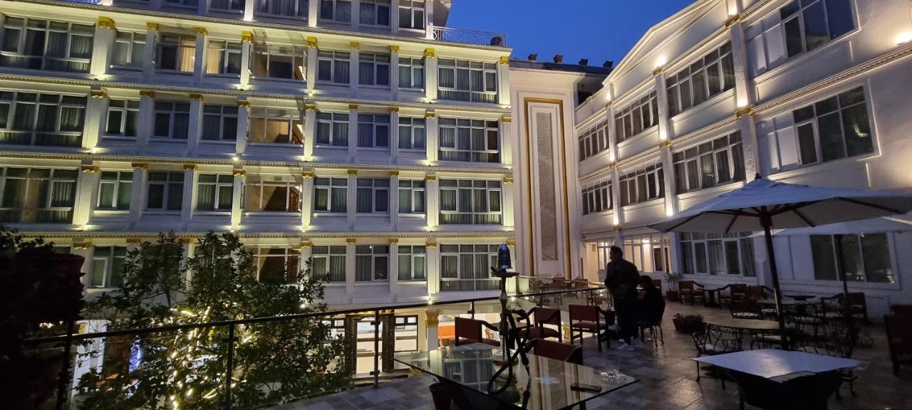 Durbar Hotel & Residence Kathmandu Luaran gambar