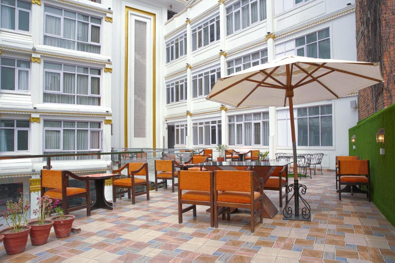 Durbar Hotel & Residence Kathmandu Luaran gambar