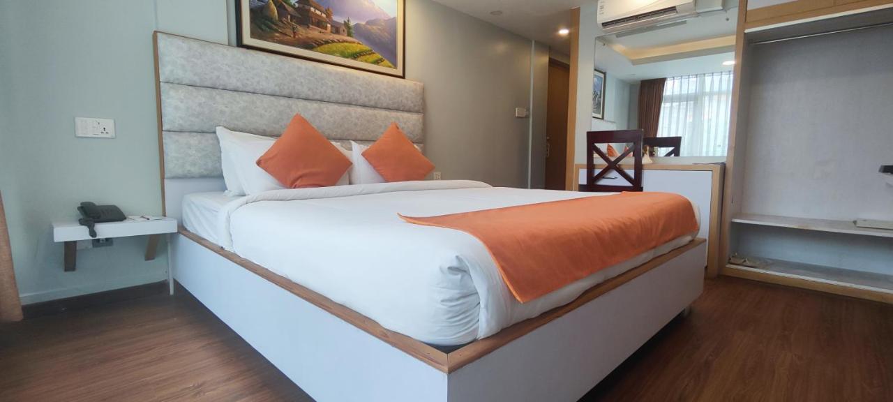 Durbar Hotel & Residence Kathmandu Luaran gambar